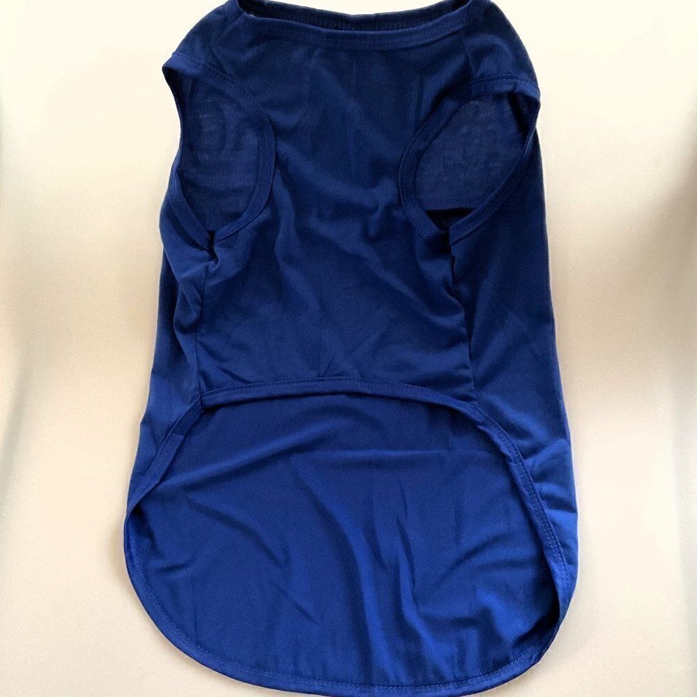 New Blue Dog T-Shirt (Size tag is incorrect) - Picture 2 of 6